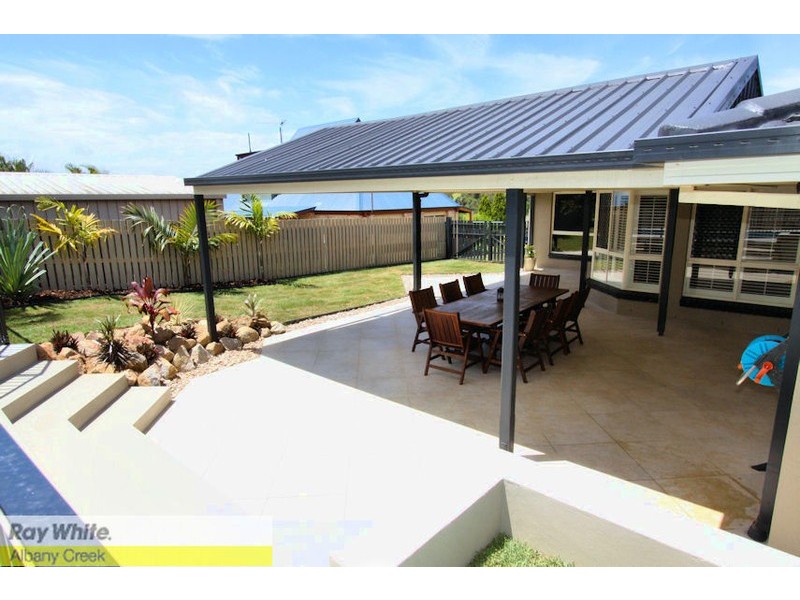 6 Tiffany Ct, Eatons Hill QLD 4037