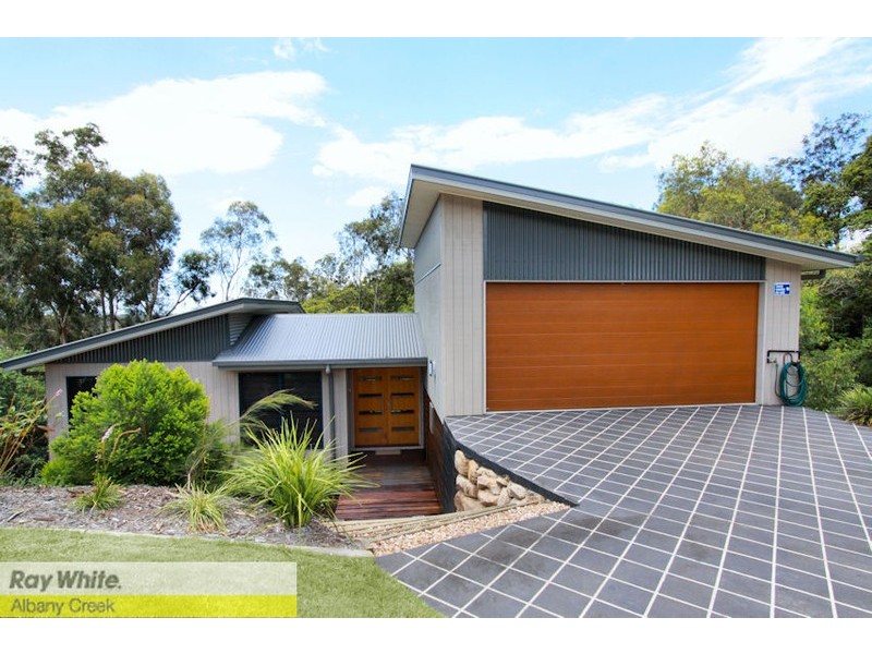 8 Torwood Ct, Ferny Hills QLD 4055