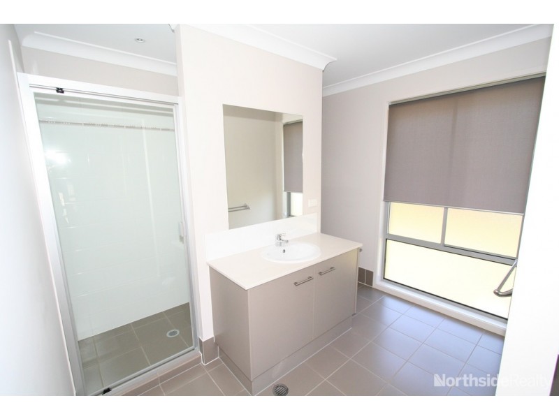 3 Kipfler Lane, Warner QLD 4500