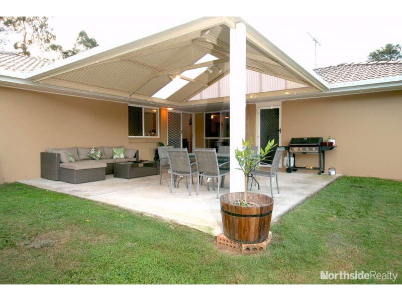 17 Mounteford Place, Albany Creek QLD 4035