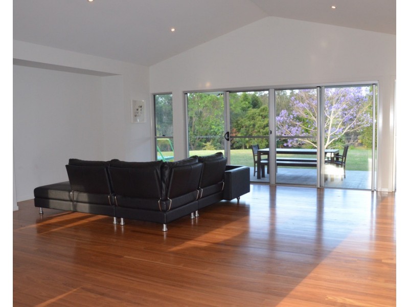 22 Weston Drive, Bunya QLD 4055