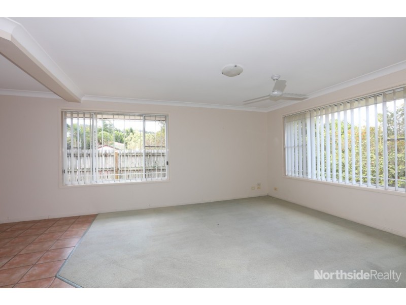 1 Marshall Place, Ferny Grove QLD 4055