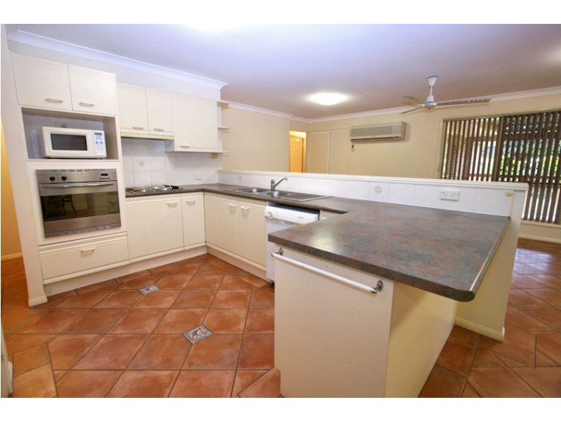 10 Tiffany Court, Eatons Hill QLD 4037