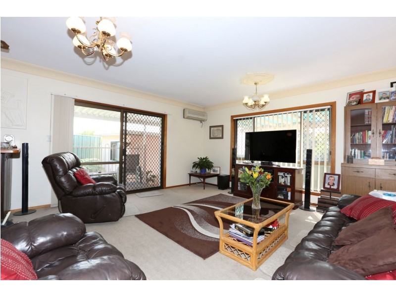 15 Chowchilla Street, Albany Creek QLD 4035