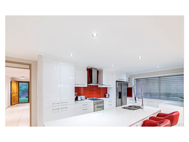 54 Thiess Drive, Albany Creek QLD 4035