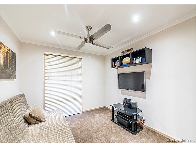 54 Thiess Drive, Albany Creek QLD 4035