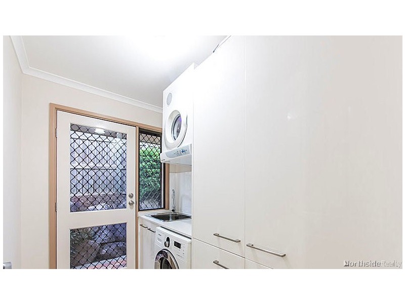 54 Thiess Drive, Albany Creek QLD 4035