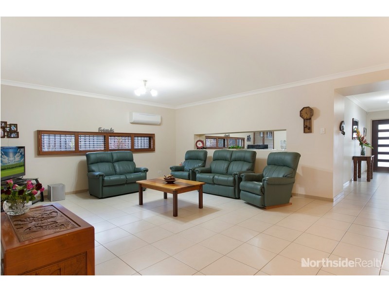 12 Rivergum Drive, Eatons Hill QLD 4037