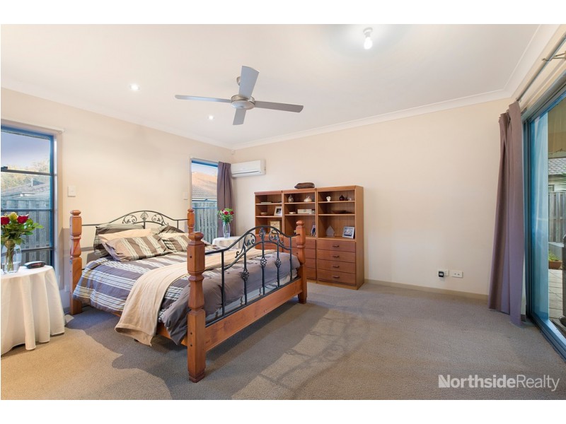 12 Rivergum Drive, Eatons Hill QLD 4037