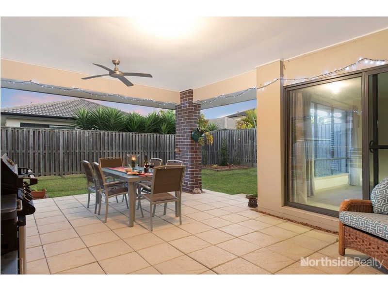 12 Rivergum Drive, Eatons Hill QLD 4037