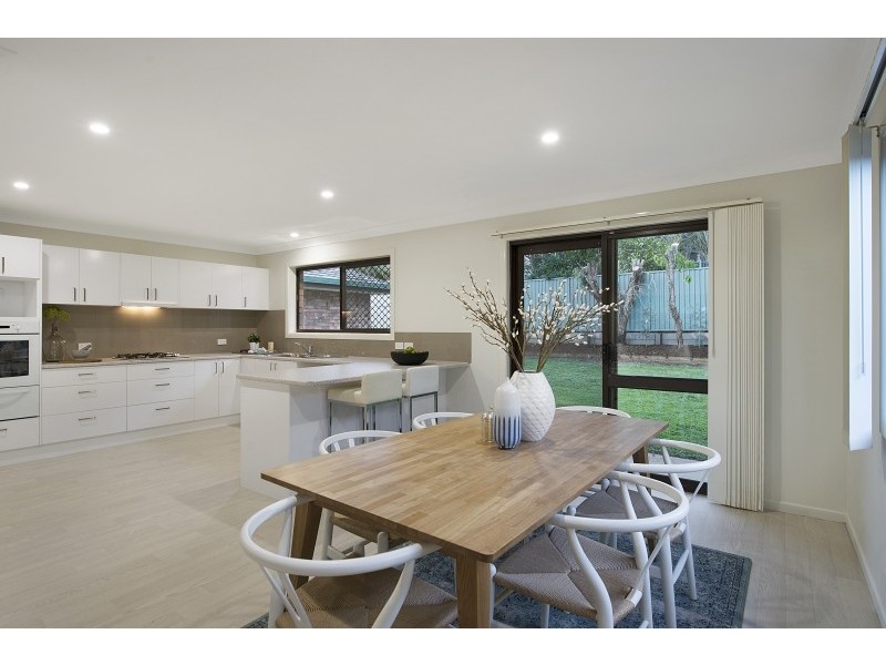 47 Folkstone Avenue, Albany Creek QLD 4035