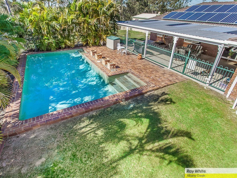 5 Listonia Drive, Albany Creek QLD 4035