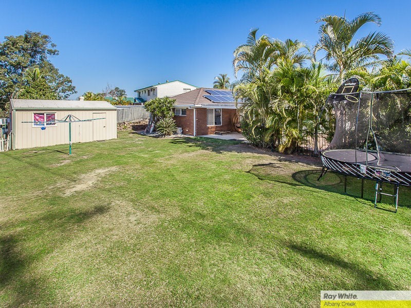 5 Listonia Drive, Albany Creek QLD 4035