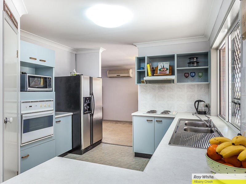 5 Listonia Drive, Albany Creek QLD 4035