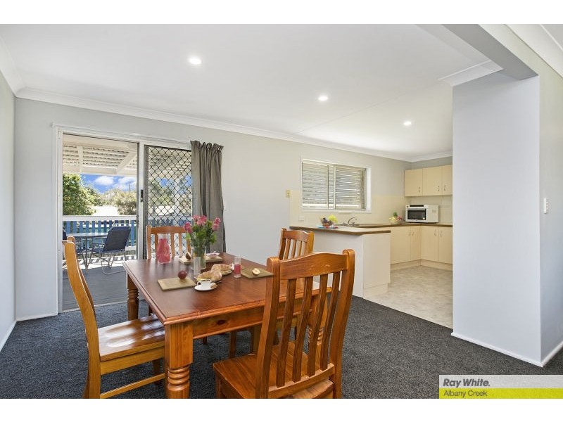 31 Pleasant Drive, Albany Creek QLD 4035