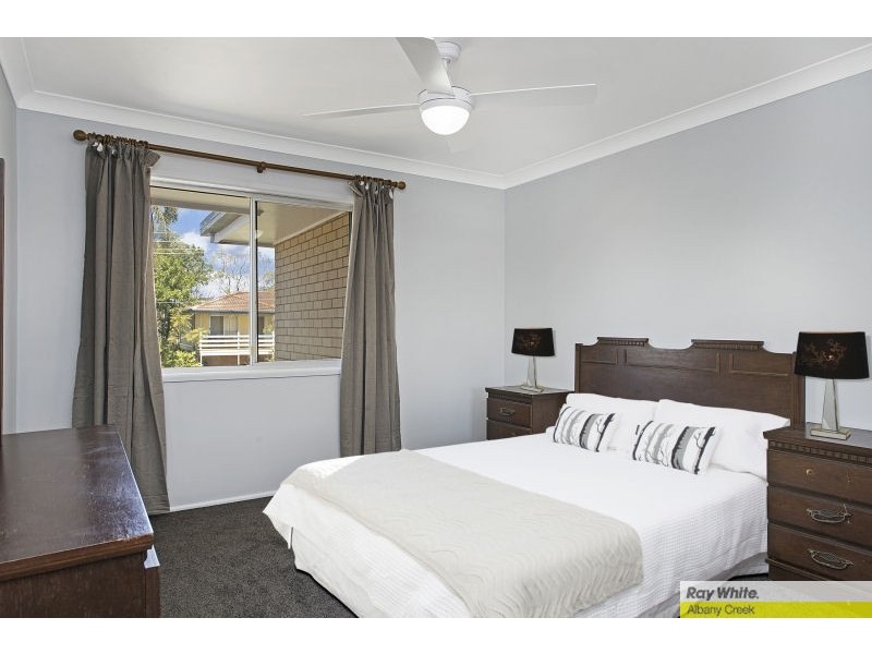 31 Pleasant Drive, Albany Creek QLD 4035