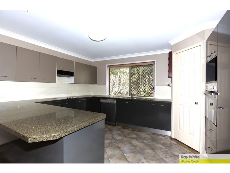 8 Yellowjack Crescent, Albany Creek QLD 4035