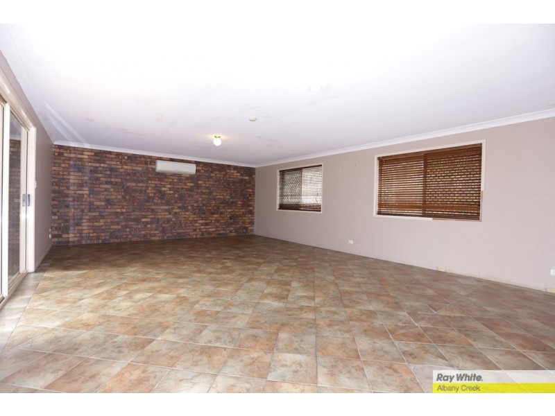 8 Yellowjack Crescent, Albany Creek QLD 4035