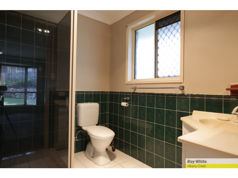 8 Yellowjack Crescent, Albany Creek QLD 4035