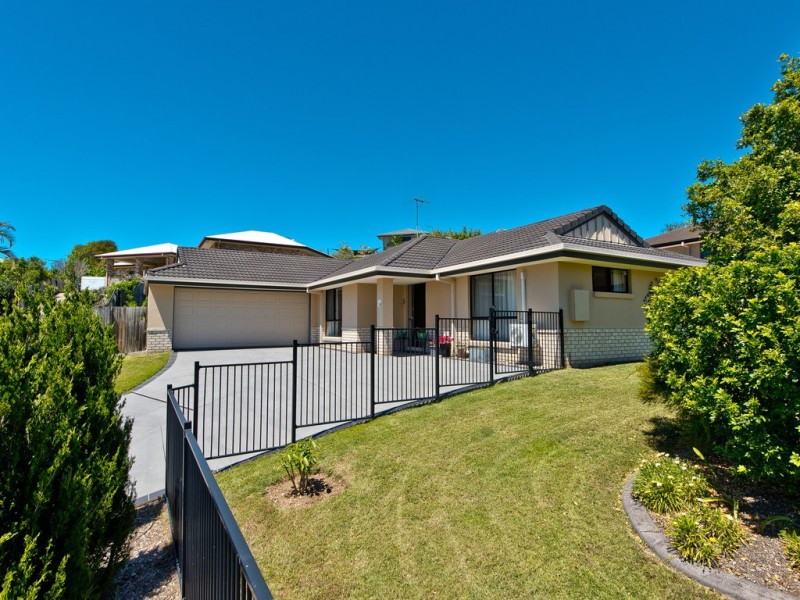 74 Lancewood Drive, Albany Creek QLD 4035