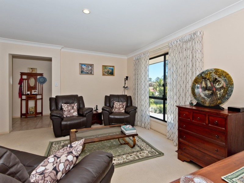 74 Lancewood Drive, Albany Creek QLD 4035