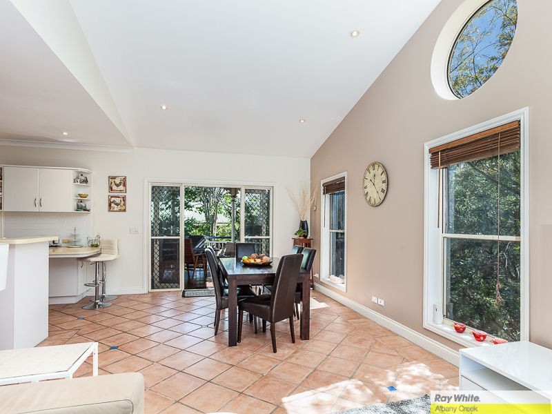 33 Woodburn Place, Ferny Hills QLD 4055