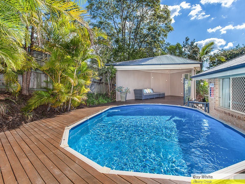 33 Woodburn Place, Ferny Hills QLD 4055