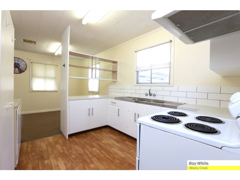 28 Greensill Road, Albany Creek QLD 4035
