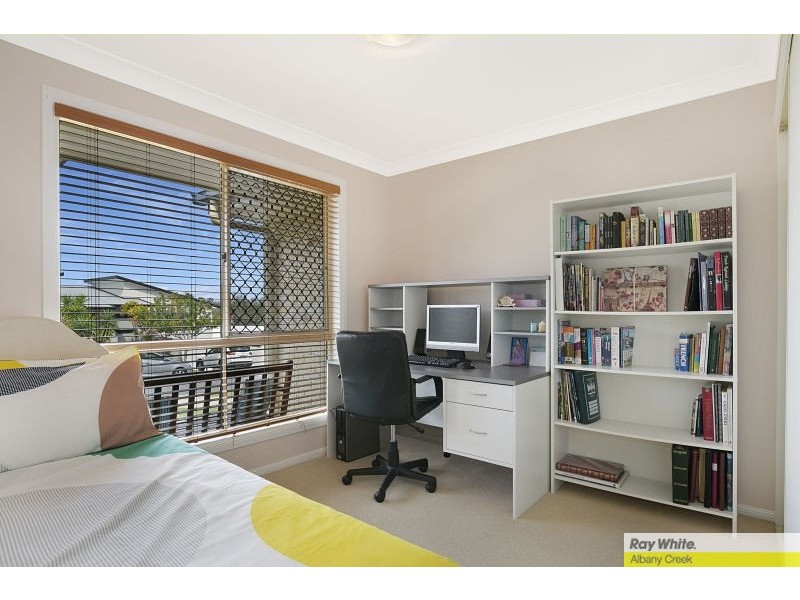 15 Roundelay Court, Eatons Hill QLD 4037