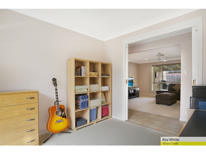 15 Roundelay Court, Eatons Hill QLD 4037