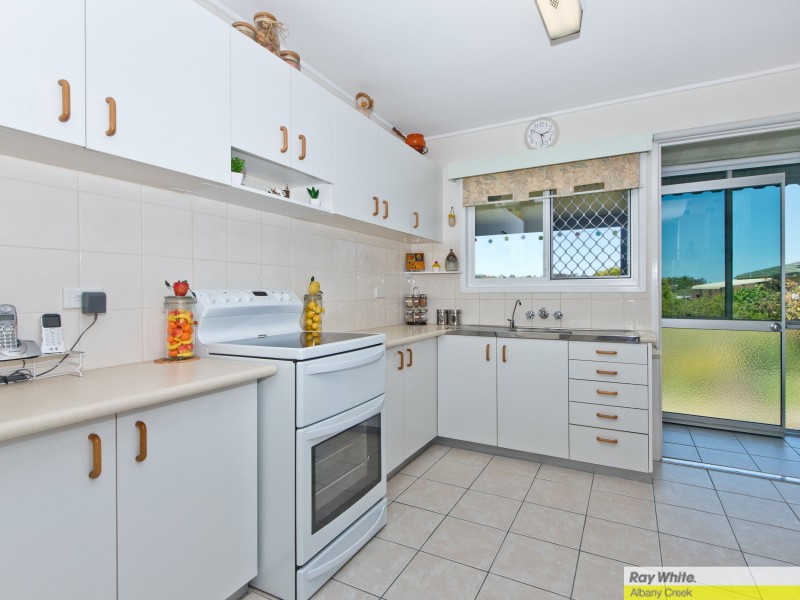 25 Mirbelia Street, Everton Hills QLD 4053