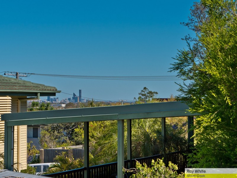 25 Mirbelia Street, Everton Hills QLD 4053