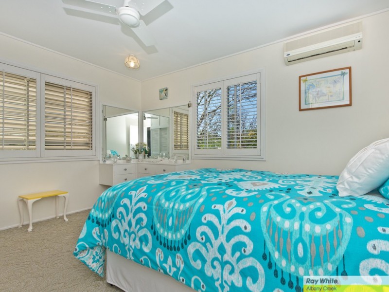 25 Mirbelia Street, Everton Hills QLD 4053