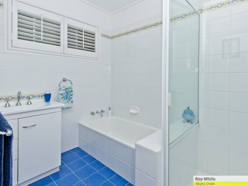 25 Mirbelia Street, Everton Hills QLD 4053