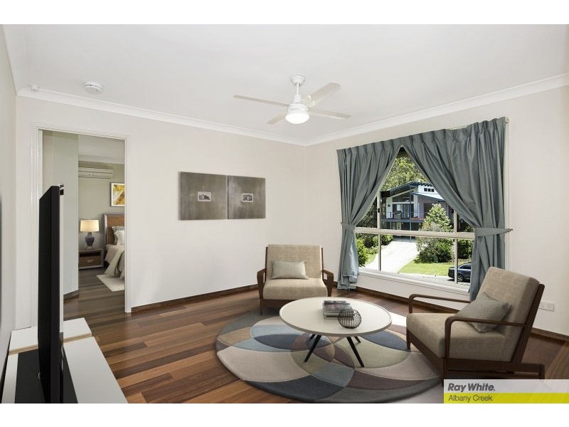 129 Saraband Drive, Eatons Hill QLD 4037