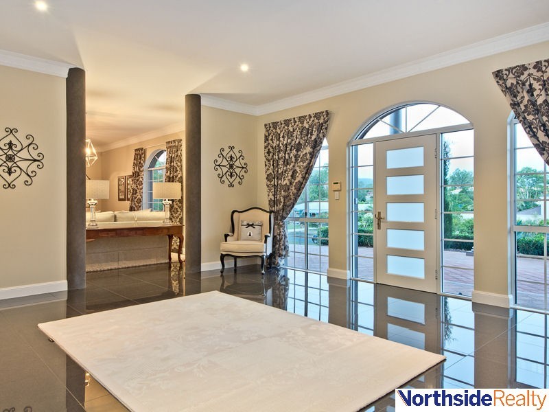 18 Showgrounds Drive, Highvale QLD 4520