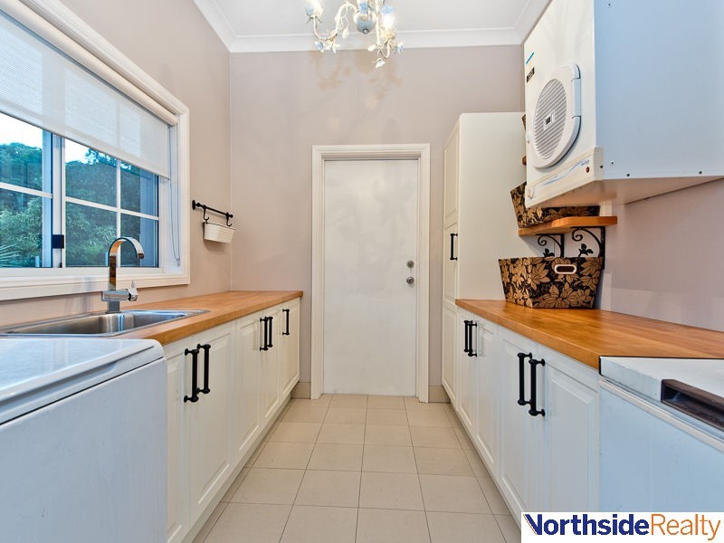 18 Showgrounds Drive, Highvale QLD 4520