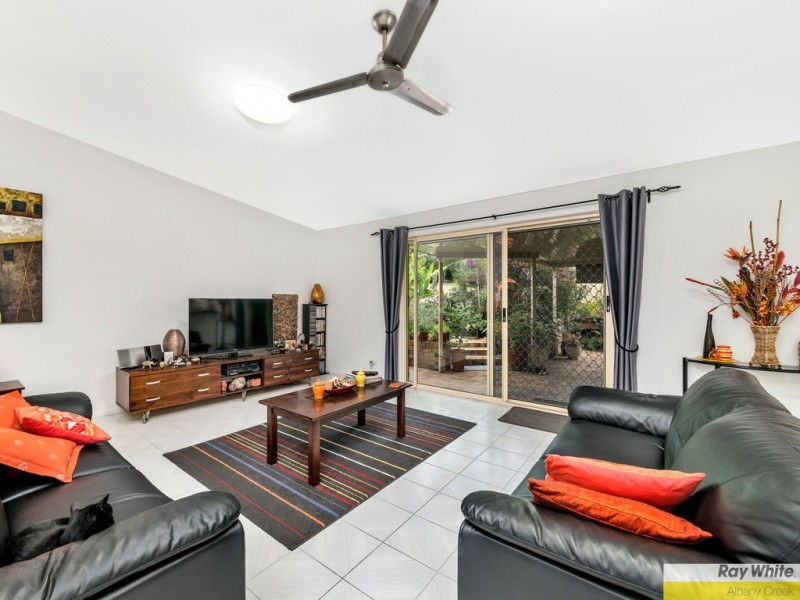 11 Hylacola Dve, Albany Creek QLD 4035