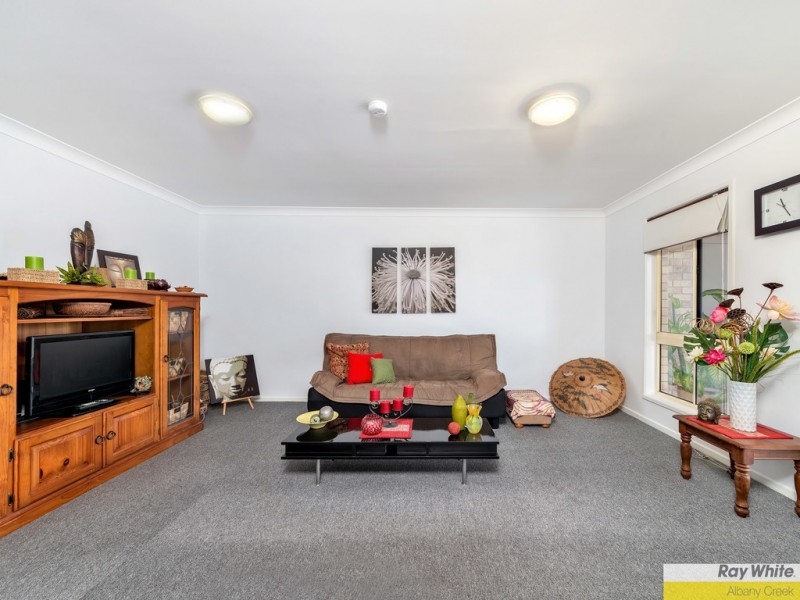 11 Hylacola Dve, Albany Creek QLD 4035