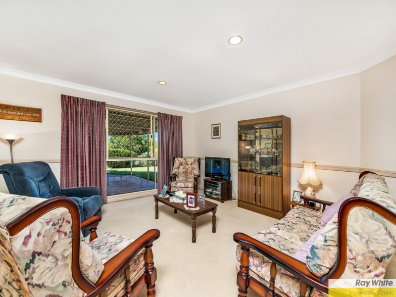 11 Tiffany ct, Eatons Hill QLD 4037