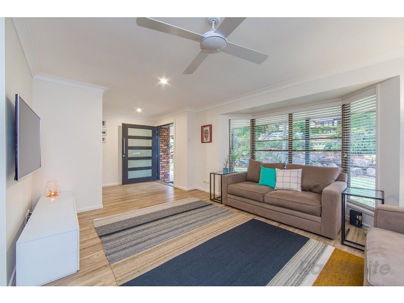 7 Langley Place, Albany Creek QLD 4035