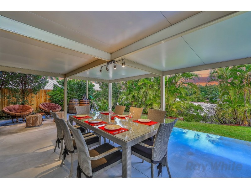 7 Langley Place, Albany Creek QLD 4035
