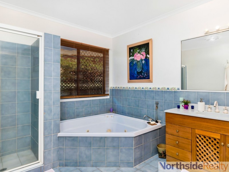 3 Barwing Court, Albany Creek QLD 4035