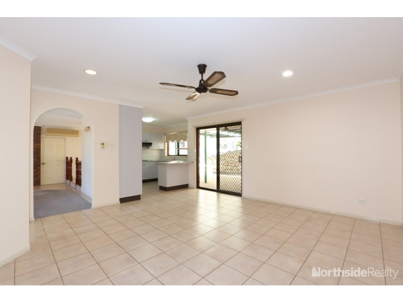 2 Troy Court, Eatons Hill QLD 4037
