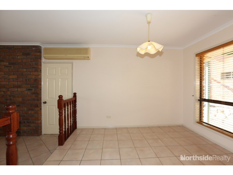 2 Troy Court, Eatons Hill QLD 4037