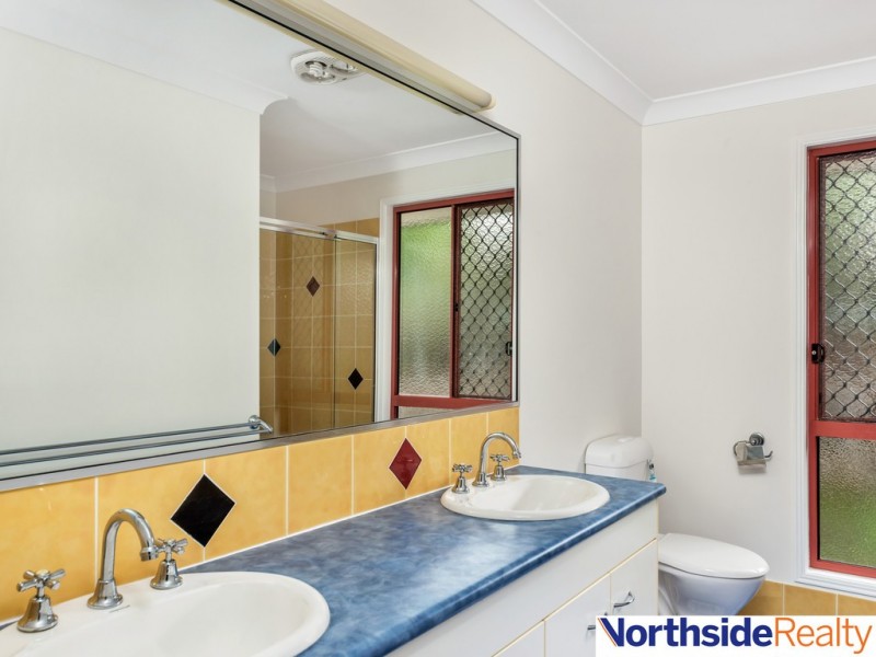 6 Memoire ct, Eatons Hill QLD 4037