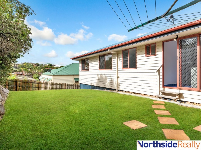 6 Memoire ct, Eatons Hill QLD 4037