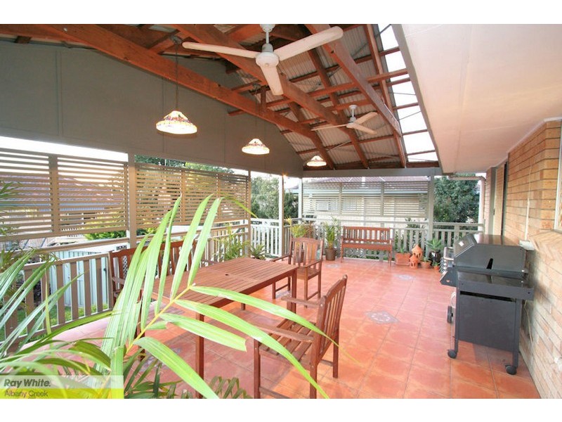 44 Kylie Ave, Ferny Hills QLD 4055