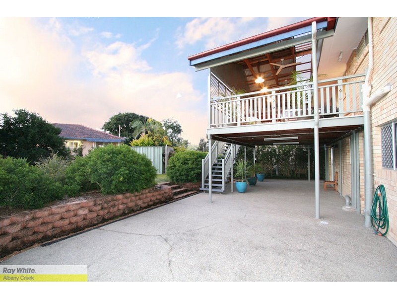 44 Kylie Ave, Ferny Hills QLD 4055