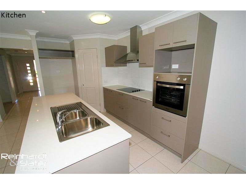 3 Kipfler Lane, Warner QLD 4500